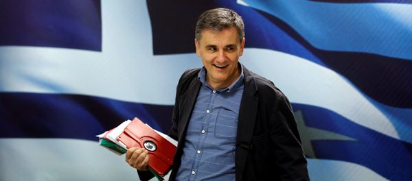 Greek Finance Minister Euclid Tsakalotos arrives for a news conference at the ministry in Athens, Greece May 26, 2016 - Sputnik International