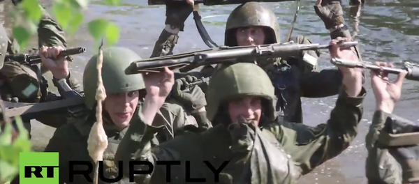 Russia: Recruits undergo grueling tests to enter elite National Guard of Russia Russia: Recruits undergo grueling tests to enter elite National Guard of Russia - Sputnik International