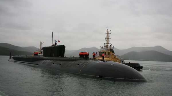 Crew of the Alexander Nevsky nuclear submarine topside at a welcome ceremony for the Navy's new Borei-class project 955 vessel at Kamchatka's Vilyuchinsk base. Crew of the Alexander Nevsky nuclear submarine topside at a welcome ceremony for the Navy's new Borei-class project 955 vessel at Kamchatka's Vilyuchinsk base. - Sputnik International