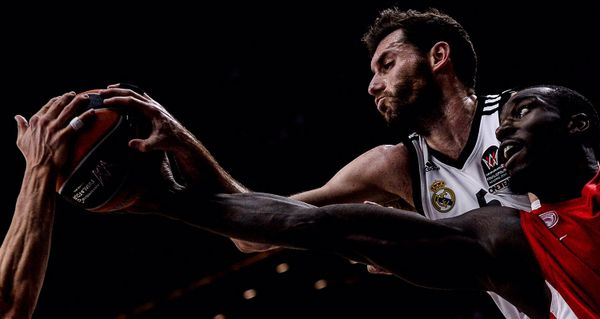 Final match between Real Madrid Baloncesto (Spain) and Olympiacos Piraeus B.C. (Greece) at the Euroleague Final Four basketball championship - Sputnik International