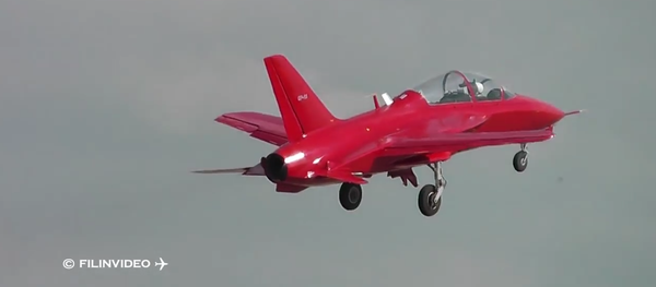 SR-10 a new training aircraft for the air force (Conveyors) Kubinka SR-10 a new training aircraft for the air force (Conveyors) Kubinka - Sputnik International