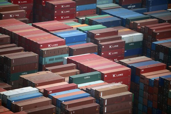Container terminal in the port of Dalian, China - Sputnik International