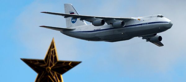 An-124 aircraft during a rehearsal for the Victory Parade's air show in Moscow An-124 aircraft during a rehearsal for the Victory Parade's air show in Moscow - Sputnik International