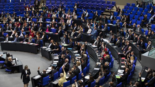 Law makers vote to recognise the Armenian genocide after a debate during the 173rd sitting of the Bundestag, the German lower house of parliament, in Berlin on June 2, 2016 Law makers vote to recognise the Armenian genocide after a debate during the 173rd sitting of the Bundestag, the German lower house of parliament, in Berlin on June 2, 2016 - Sputnik International