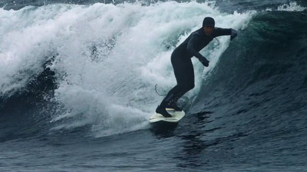 SURF IN SIBERIA ARCTIC OCEAN - Sputnik International