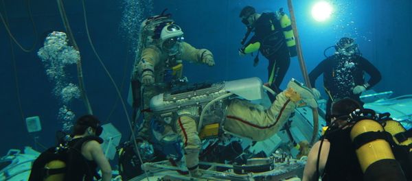 Astronauts train in Zvyozdny Gorodok - Sputnik International