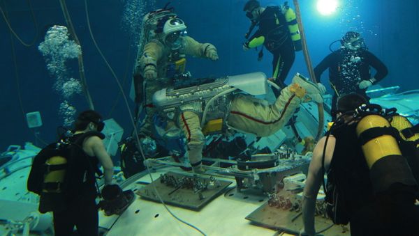 Astronauts train in Zvyozdny Gorodok - Sputnik International
