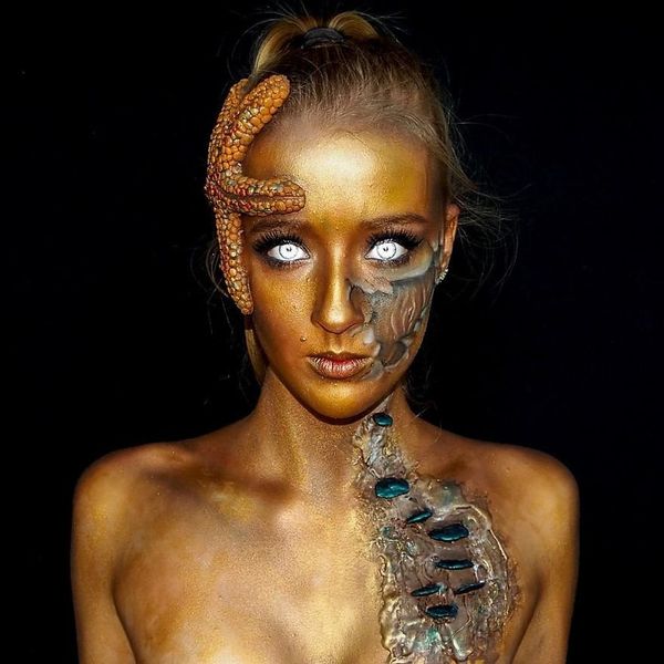 Beauty & the Beast: This Girl Will Blow Your Mind With Her Chilling Make-Up Beauty & the Beast: This Girl Will Blow Your Mind With Her Chilling Make-Up - Sputnik International