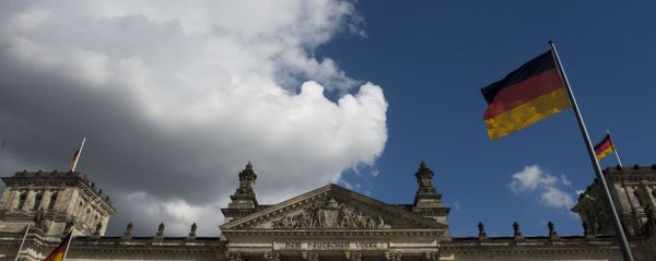 View of the Reichstag building which houses the Bundestag lower house of parliament, in Berlin - Sputnik International
