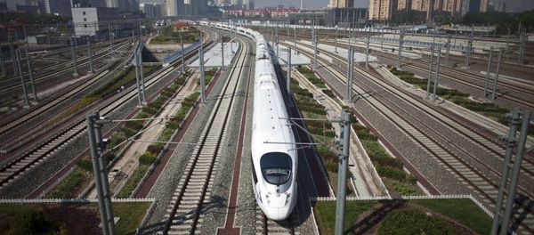 CRH high-speed train leaves the Beijing South Station for Shanghai during a test run on the Beijing-Shanghai high-speed railway in Beijing, China CRH high-speed train leaves the Beijing South Station for Shanghai during a test run on the Beijing-Shanghai high-speed railway in Beijing, China - Sputnik International