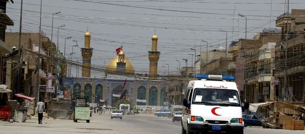 An ambulance drives in the city of Karbala, south of Baghdad. (File) An ambulance drives in the city of Karbala, south of Baghdad. (File) - Sputnik International