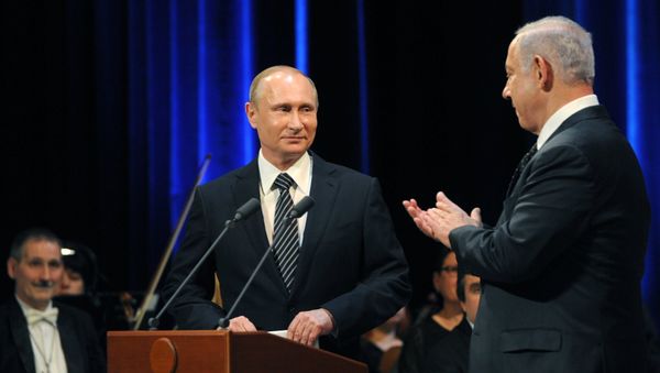 June 7, 2016. Russian President Vladimir Putin (left) and Israeli Prime Minister Benjamin Netanyahu before a concert devoted to the 25th anniversary of the restoration of Russian-Israeli diplomatic relations in the Bolshoi Theater, Moscow. June 7, 2016. Russian President Vladimir Putin (left) and Israeli Prime Minister Benjamin Netanyahu before a concert devoted to the 25th anniversary of the restoration of Russian-Israeli diplomatic relations in the Bolshoi Theater, Moscow. - Sputnik International