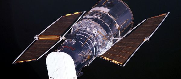 The Hubble Space Telescope as seen from the US space shuttle Columbia (file) The Hubble Space Telescope as seen from the US space shuttle Columbia (file) - Sputnik International