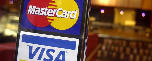 MasterCard and Visa credit cards MasterCard and Visa credit cards - Sputnik International