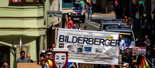 Protesters take part in a demonstration against the Bilderberg conference in Telfs, Austria, on June 13, 2015. Protesters take part in a demonstration against the Bilderberg conference in Telfs, Austria, on June 13, 2015. - Sputnik International