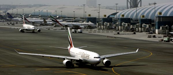 In Tuesday April 20, 2010 file photo, an Emirates airline passenger jet taxis on the tarmac at Dubai International airport in Dubai, United Arab Emirates In Tuesday April 20, 2010 file photo, an Emirates airline passenger jet taxis on the tarmac at Dubai International airport in Dubai, United Arab Emirates - Sputnik International