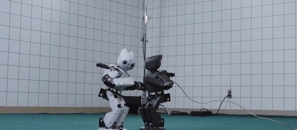 Robot Running Man Challenge | WIRED Lab - Sputnik International