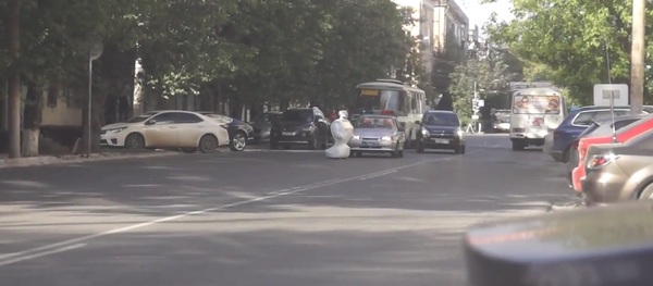 Robot Escapes Testing Grounds, Causes Traffic Jam in Russia's Urals - Sputnik International