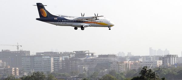 A Jet Airways ATR aircraft prepares to land A Jet Airways ATR aircraft prepares to land - Sputnik International