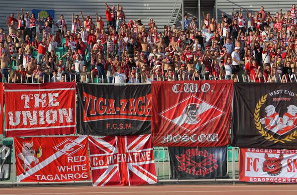 Spartak's fans on the stand of Kuban Stadium at the Russian Premiere League 8th round match between FC Kuban Krasnodar and FC Spartak Moscow - Sputnik International