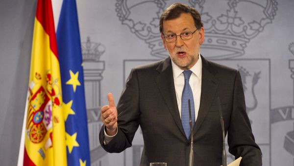 Spanish Prime minister Mariano Rajoy gives a press Conference after meeting with Spanish King, at La Moncloa palace in Madrid on February 26, 2016. - Sputnik International