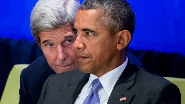 Secretary of State John Kerry speaks with President Barack Obama as he chairs the Leaders’ Summit on Countering ISIL and Countering Violent Extremism, Tuesday, Sept. 29, 2015, at the United Nations headquarters Secretary of State John Kerry speaks with President Barack Obama as he chairs the Leaders’ Summit on Countering ISIL and Countering Violent Extremism, Tuesday, Sept. 29, 2015, at the United Nations headquarters - Sputnik International
