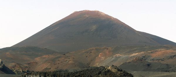 A photo showing the Hekla volcano on the Heimaey island, belonging to the Vestmann archipelago - Sputnik International