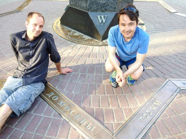 Nik Pavlov with Andrew in downtown Kazan Nik Pavlov with Andrew in downtown Kazan - Sputnik International