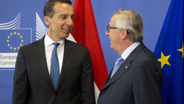 European Commission President Jean-Claude Juncker, right, greets Austrian Federal Chancellor Christian Kern prior to a meeting at EU headquarters in Brussels on Wednesday, June 22, 2016. European Commission President Jean-Claude Juncker, right, greets Austrian Federal Chancellor Christian Kern prior to a meeting at EU headquarters in Brussels on Wednesday, June 22, 2016. - Sputnik International