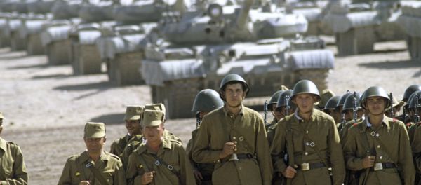 Guards Armor Regiment before departure to Russia. Soviet troops withdrawal from Afghanistan. (File) - Sputnik International