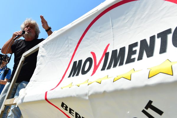 Italian protest party Five Star Movement leader Beppe Grillo speaks during a rally in Grado. (File) - Sputnik International