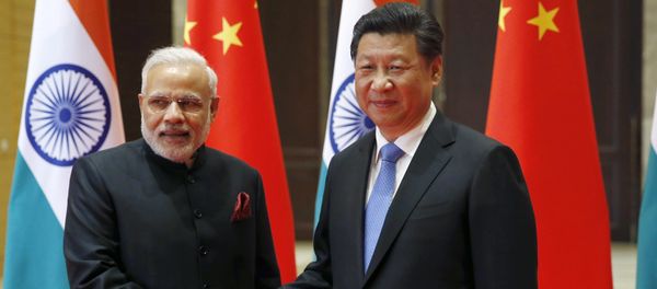 Indian Prime Minister Narendra Modi, left, and Chinese President Xi Jinping. (File) - Sputnik International