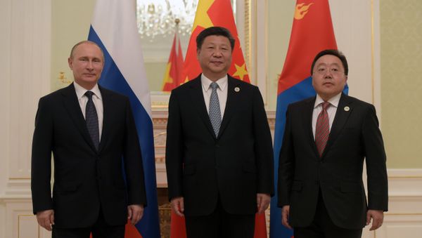 Presidents Vladimir Putin of Russia, Xi Jinping of China and Tsakhiagiin Elbegdorj of Mongolia meeting in Tashkent Presidents Vladimir Putin of Russia, Xi Jinping of China and Tsakhiagiin Elbegdorj of Mongolia meeting in Tashkent - Sputnik International