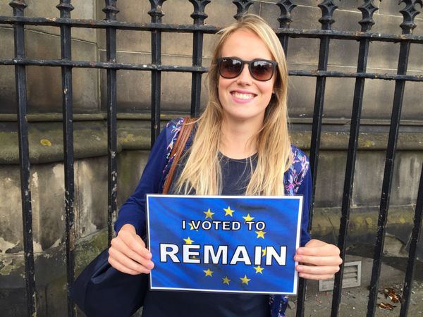 A voter in Edinburgh, Scotland. - Sputnik International