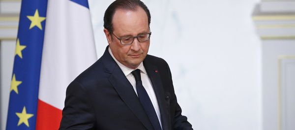 French President Francois Hollande arrives to make a speech following Britain's referendum results to leave the European Union, at the Elysee Palace in Paris, France, June 24, 2016. French President Francois Hollande arrives to make a speech following Britain's referendum results to leave the European Union, at the Elysee Palace in Paris, France, June 24, 2016. - Sputnik International