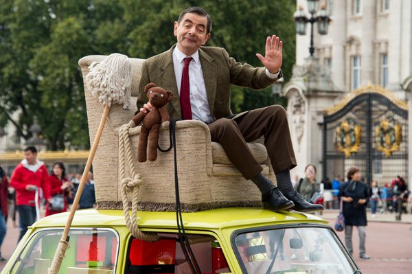 'Mr Bean' Rowan Atkinson Blasts Cancel Culture as 'Digital Equivalent of Medieval Mob' - Sputnik International
