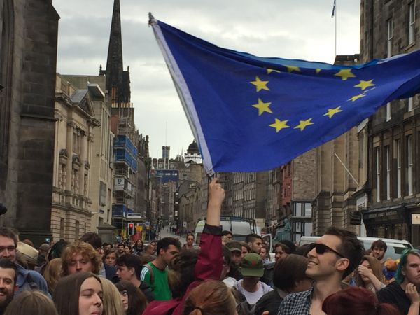 Around 100,000 Expected to Hit Streets of Edinburgh for Scotland Independence March - Reports Around 100,000 Expected to Hit Streets of Edinburgh for Scotland Independence March - Reports - Sputnik International