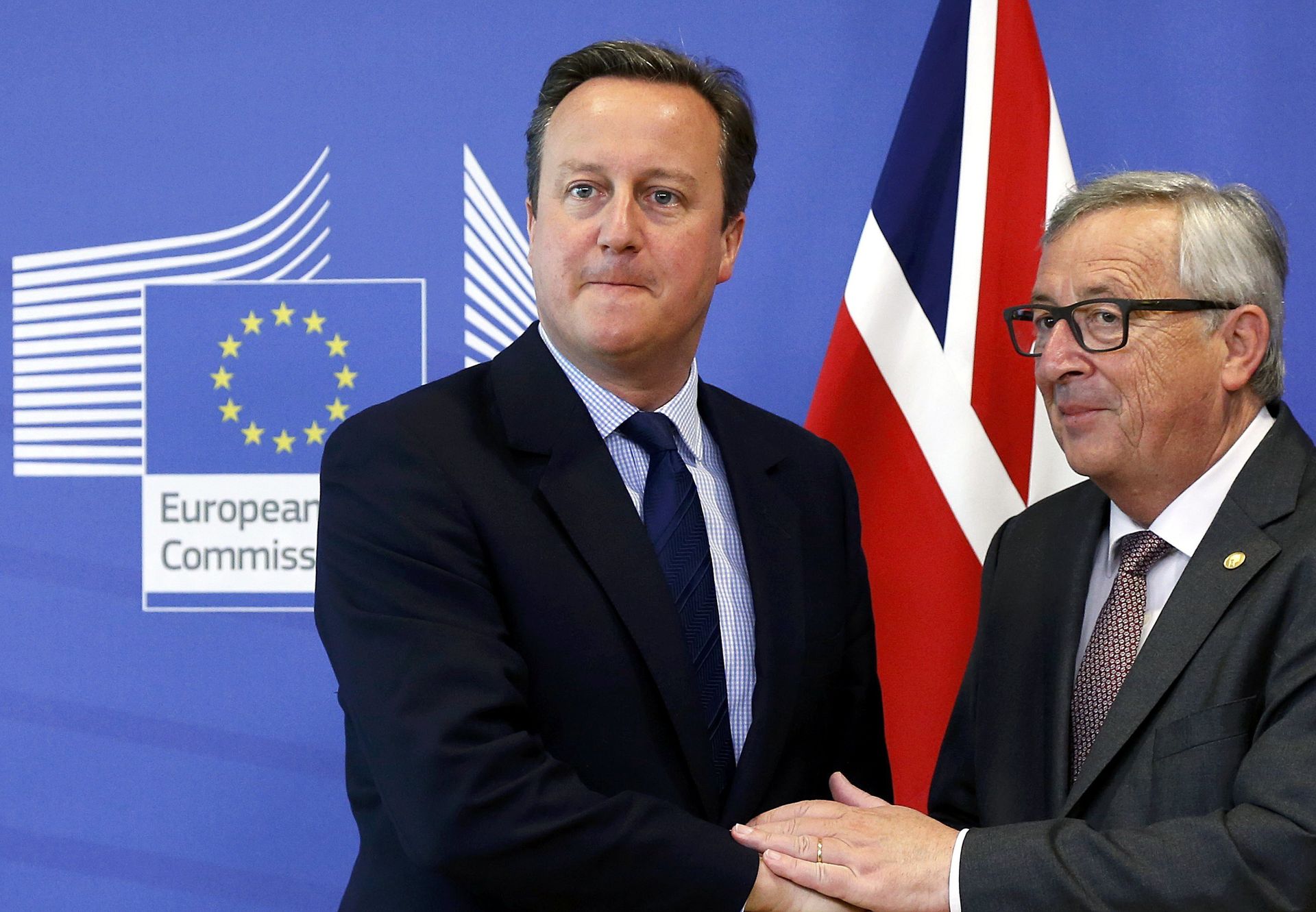 Britain's Prime Minister David Cameron and EU Commission President Jean-Claude Juncker arrive at the EU Summit in Brussels, Belgium, June 28, 2016. Britain's Prime Minister David Cameron and EU Commission President Jean-Claude Juncker arrive at the EU Summit in Brussels, Belgium, June 28, 2016. - Sputnik International, 1920, 15.12.2021
