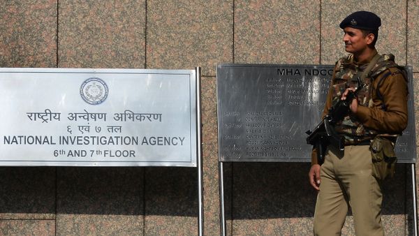 A Central Industrial Security Force guard stands outside the office of the National Investigation Agency (NIA) in New Delhi A Central Industrial Security Force guard stands outside the office of the National Investigation Agency (NIA) in New Delhi - Sputnik International