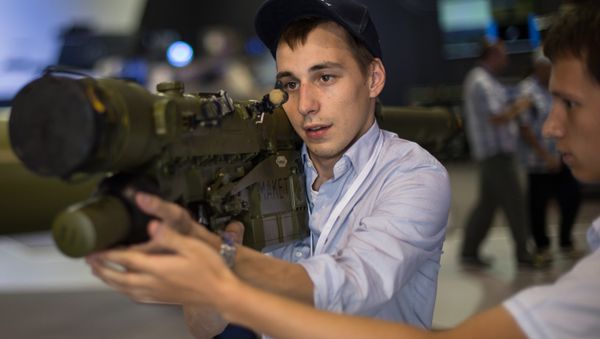 The Igla-S man portable air defence missile system (MANPADS) - Sputnik International