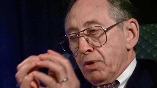 Author Alvin Toffler - Sputnik International