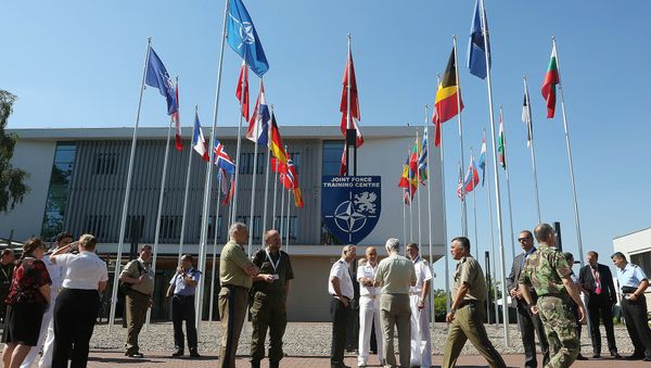 Participants of exercises in the field of computer systems are meeting in their break in front of the Joint Force Training Center in Bydgoszcz, Poland, Thursday, June 23, 2016. Participants of exercises in the field of computer systems are meeting in their break in front of the Joint Force Training Center in Bydgoszcz, Poland, Thursday, June 23, 2016. - Sputnik International