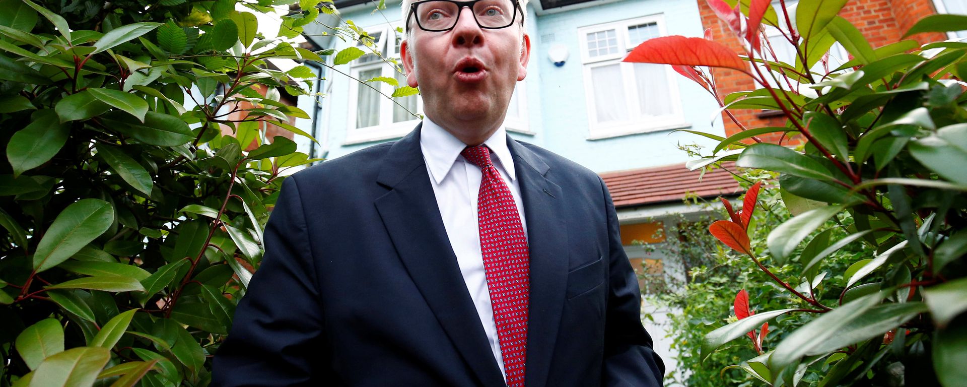 Britain's Justice Secretary Michael Gove arrives at his home in London, Britain, June 30, 2016. - Sputnik International, 1920, 01.07.2016