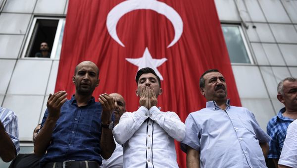 People attend the funeral ceremony of taxi driver Mustafa Biyikli who was killed in the June 28, 2016 airport attack, on June 29, 2016 in Istanbul, a day after a suicide bombing and gun attack targeted Istanbul's airport, killing at least 41 people. People attend the funeral ceremony of taxi driver Mustafa Biyikli who was killed in the June 28, 2016 airport attack, on June 29, 2016 in Istanbul, a day after a suicide bombing and gun attack targeted Istanbul's airport, killing at least 41 people. - Sputnik International
