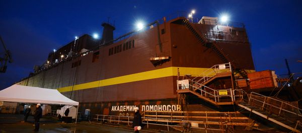 The Academician Lomonosov floating power unit seen in the Baltiysky Zavod shipyard, St.Petersburg. (File) The Academician Lomonosov floating power unit seen in the Baltiysky Zavod shipyard, St.Petersburg. (File) - Sputnik International