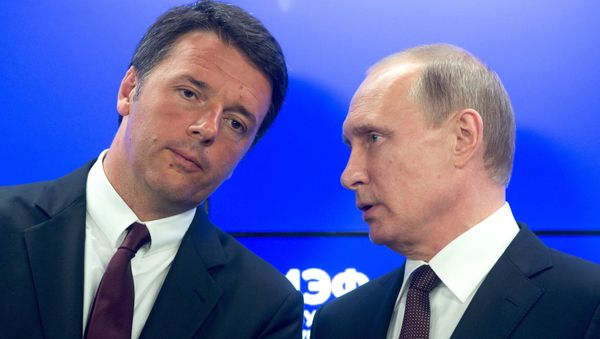 June 17, 2016. President Vladimir Putin (right) and Italian Prime Minister Matteo Renzi at the ceremony of signing documents summing up the results of the Russian-Italian talks at the 20th St. Petersburg International Economic Forum June 17, 2016. President Vladimir Putin (right) and Italian Prime Minister Matteo Renzi at the ceremony of signing documents summing up the results of the Russian-Italian talks at the 20th St. Petersburg International Economic Forum - Sputnik International