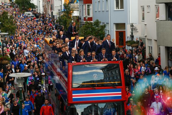 Icelandic soccer fans celebrate as their national team comes home to a hero's welcome from the Euro 2016 soccer championships, in Reykjavik, Iceland, Monday July 4, 2016 Icelandic soccer fans celebrate as their national team comes home to a hero's welcome from the Euro 2016 soccer championships, in Reykjavik, Iceland, Monday July 4, 2016 - Sputnik International