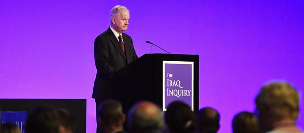 Iraq Inquiry chairman Sir John Chilcot speaks as he comments on the findings of his report, inside the QEII Centre in London on July 6, 2016 - Sputnik International