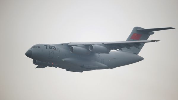 China's largest military transport plane, the Y-20, performing at an air show in Zhuhai, China in 2014. - Sputnik International