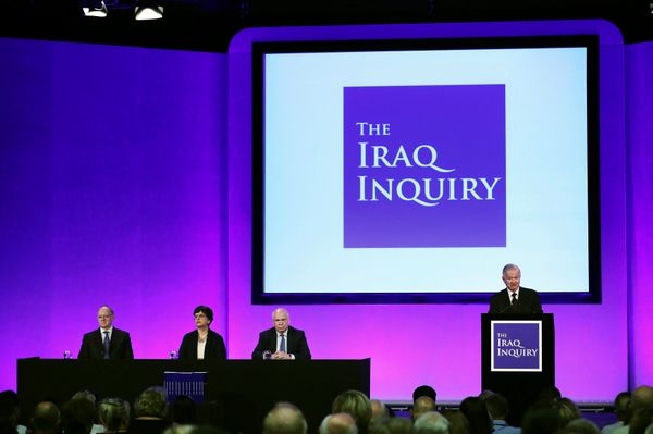 Sir John Chilcot presents The Iraq Inquiry Report at the Queen Elizabeth II Centre in Westminster, London, Britain July 6, 2016. Sir John Chilcot presents The Iraq Inquiry Report at the Queen Elizabeth II Centre in Westminster, London, Britain July 6, 2016. - Sputnik International